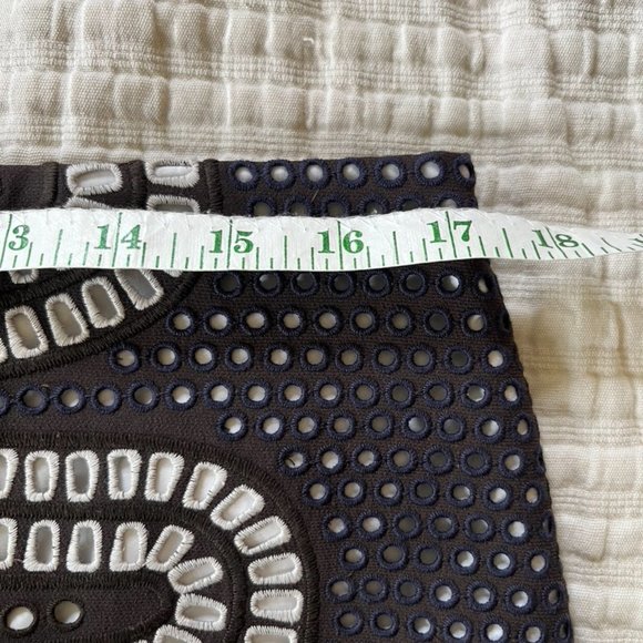 Tory Burch Embroidered Eyelet Pencil Skirt- 12 - Picture 5 of 13